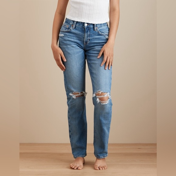 American Eagle Outfitters Comfort Stretch Waistband‎ Mom Jeans Size 2 - Picture 1 of 12